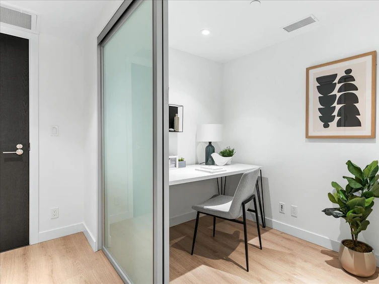 1902-1500 Fern Street, North Vancouver, BC, V7J 1H6 - 19