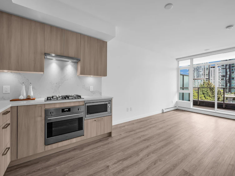 511-13350 Central, Surrey, BC, V3T 0S1 - 3