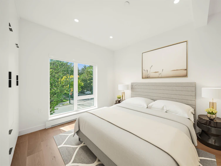2410 Victoria Drive, Vancouver, BC, V5N 1T8 - 4