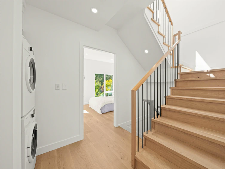2416 Victoria Drive, Vancouver, BC, V5N 1T8 - 8
