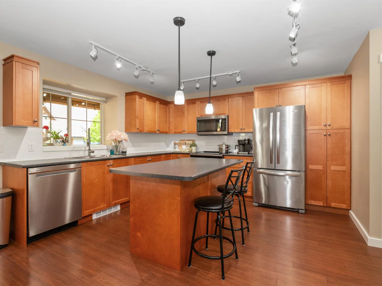 1853 Mossy Green Way, Cultus Lake, BC, V2R 0E1 - 9