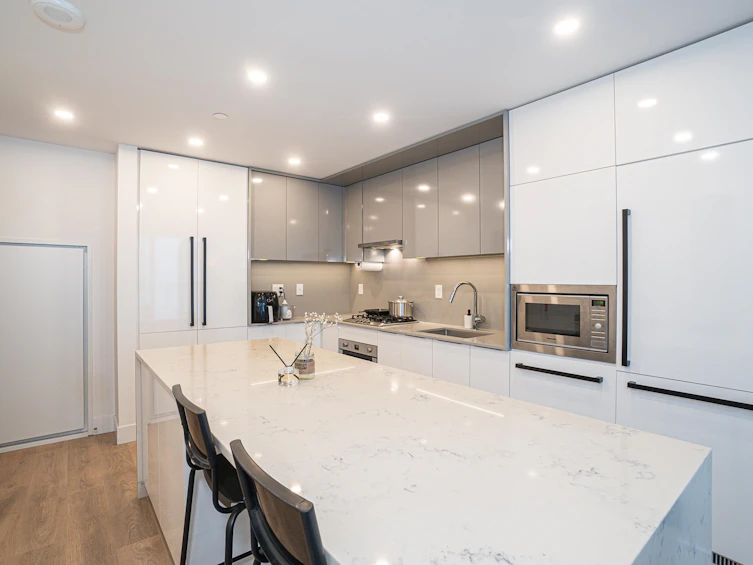 2510-4711 Hazel Street, Burnaby, BC, V5H 0J9 - 3