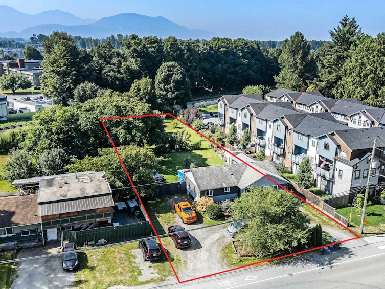45614 Bernard Avenue, Chilliwack, BC, V2P 1H8