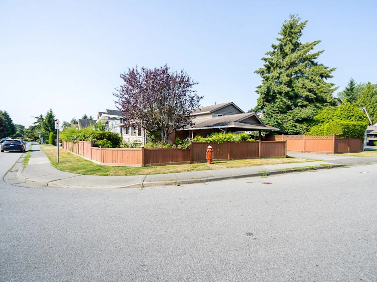 10835 Springmont Gate, Richmond, BC, V7E 1Y3 - 32
