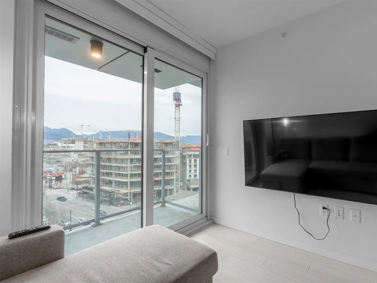 905-180 East 2nd Avenue, Vancouver, BC, V5T 0K4 - 9