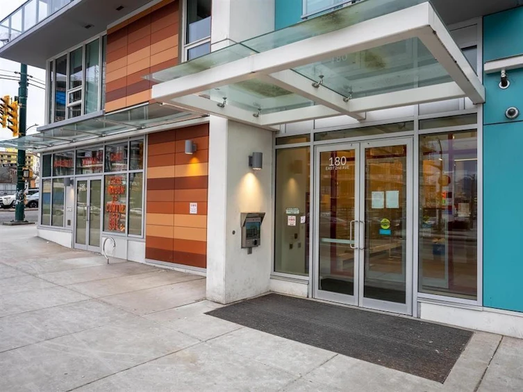 905-180 East 2nd Avenue, Vancouver, BC, V5T 0K4 - 5