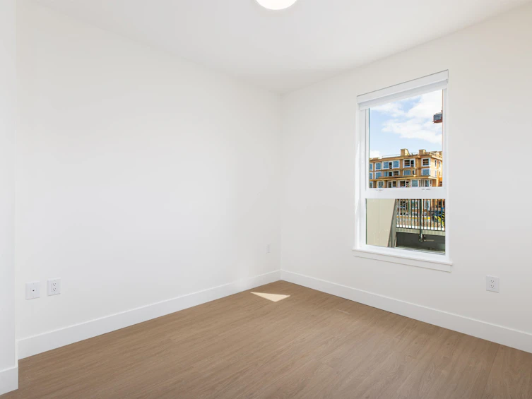 402-2235 E Broadway, Vancouver, BC, V5N 0J5 - 8