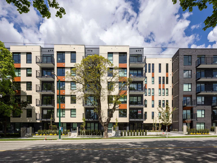 402-2235 E Broadway, Vancouver, BC, V5N 0J5 - 12