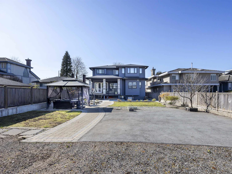 7251 Union Street, Burnaby, BC, V5A 1J1 - 4