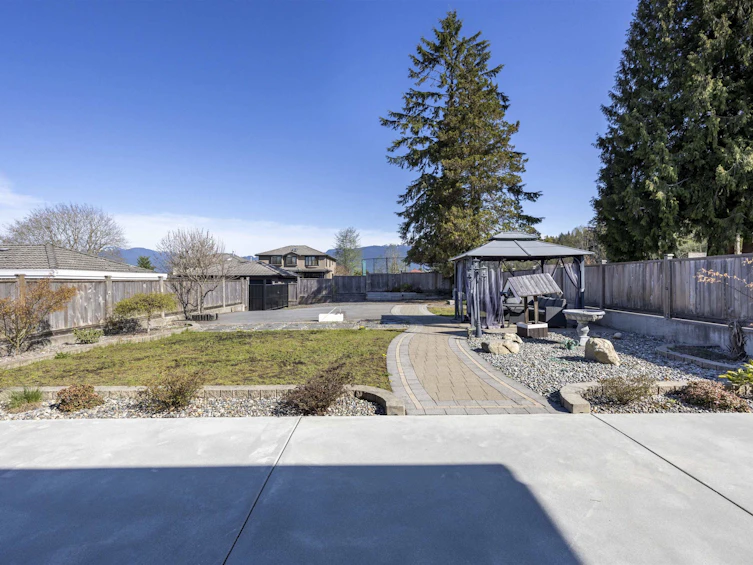 7251 Union Street, Burnaby, BC, V5A 1J1 - 6
