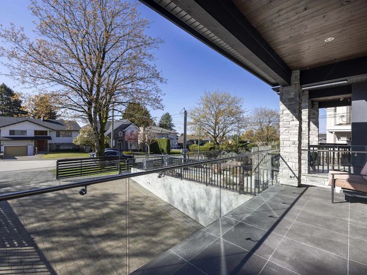 7251 Union Street, Burnaby, BC, V5A 1J1 - 8