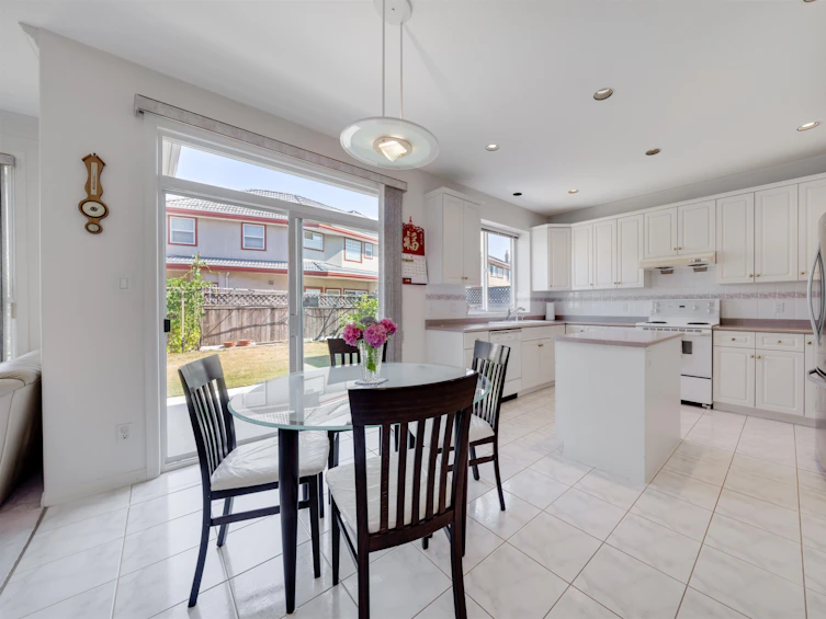 12511 Jack Bell Drive, Richmond, BC, V6V 2R9 - 8