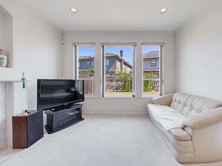 12511 Jack Bell Drive, Richmond, BC, V6V 2R9 - 15