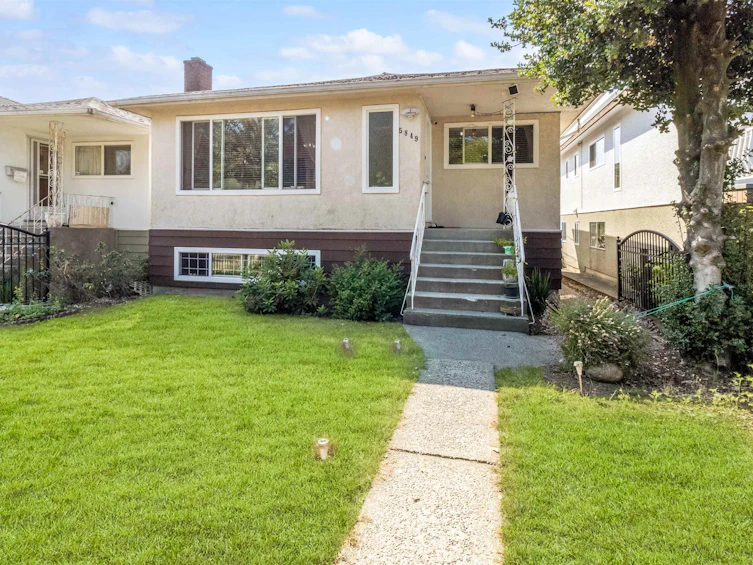 5849 Fleming Street, Vancouver, BC, V5P 3G4 - 18