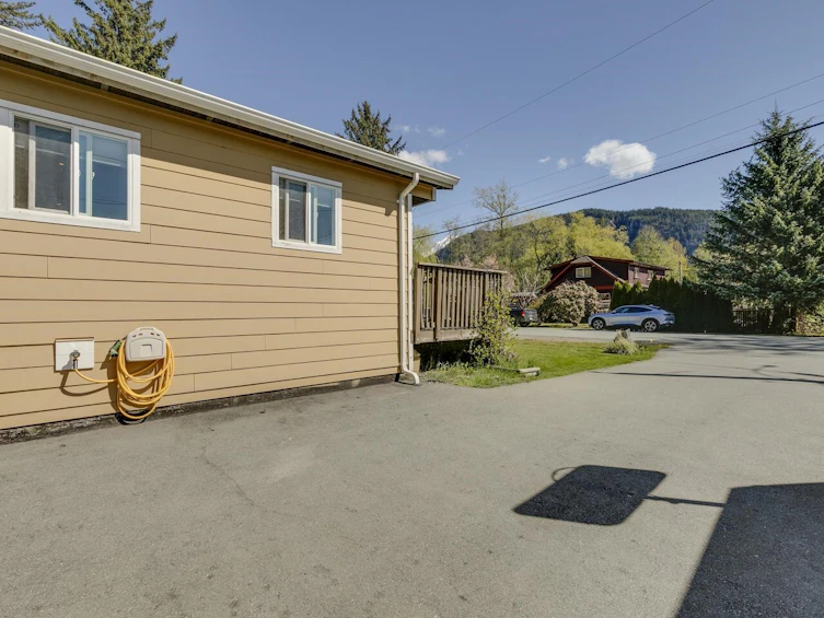 41 Bracken Park Way, Squamish, BC, V0N 1H0 - 5