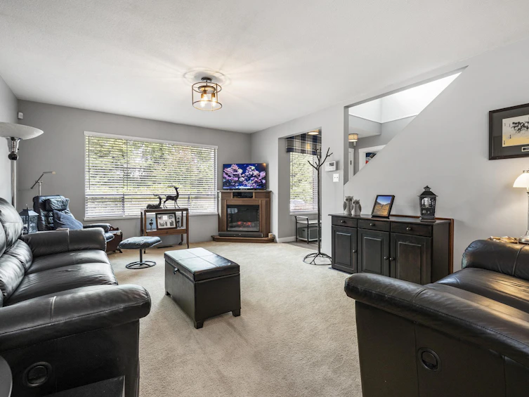 15618 93 Avenue, Surrey, BC, V4N 3B2 - 4