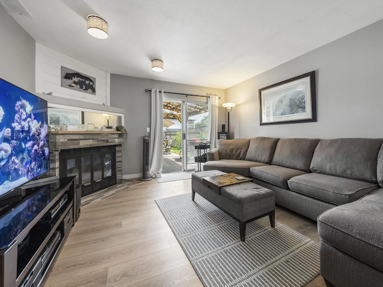 15618 93 Avenue, Surrey, BC, V4N 3B2 - 16