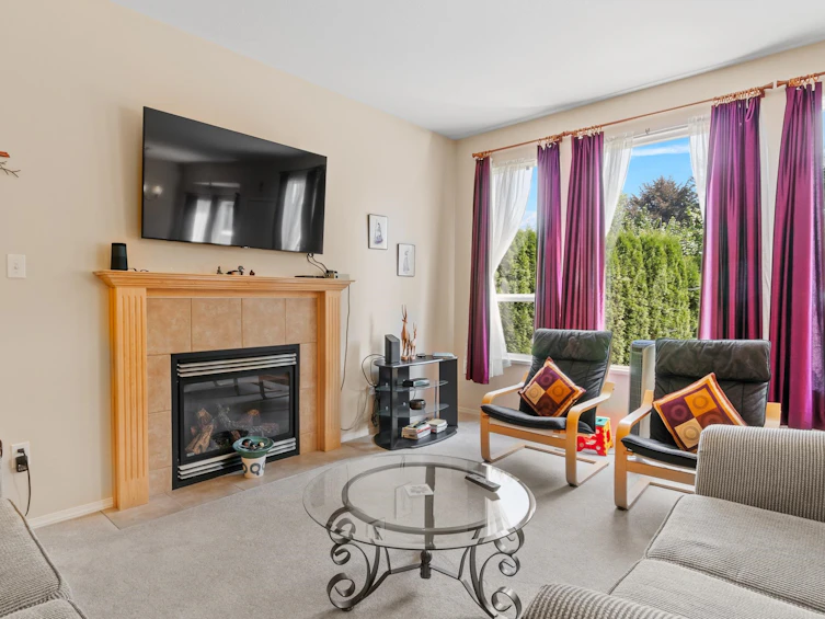 2068 Dunn Place, Agassiz, BC, V0M 1A1 - 4