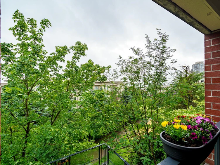 208-285 Ross Drive, New Westminster, BC, V3L 0B9 - 21