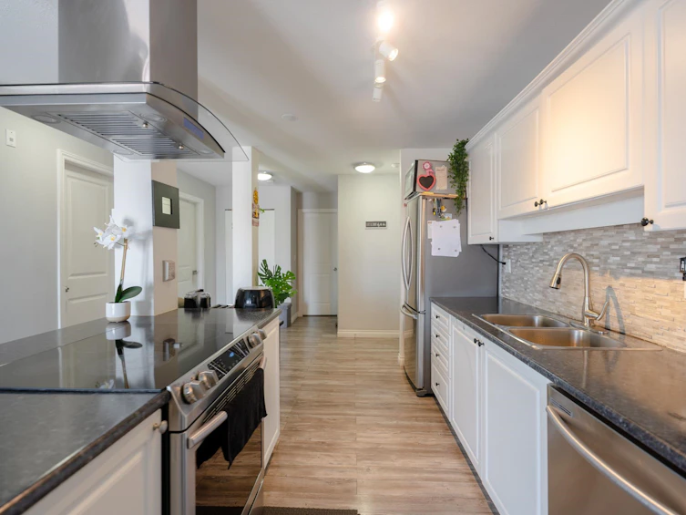 312-13771 72a Surrey, BC Avenue, Surrey, BC, V3W 9C6 - 2