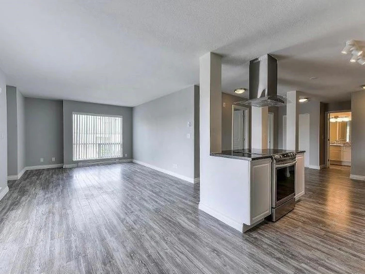 312-13771 72a Surrey, BC Avenue, Surrey, BC, V3W 9C6 - 6