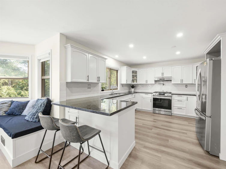 35942 Marshall Road, Abbotsford, BC, V3G 2M2 - 11