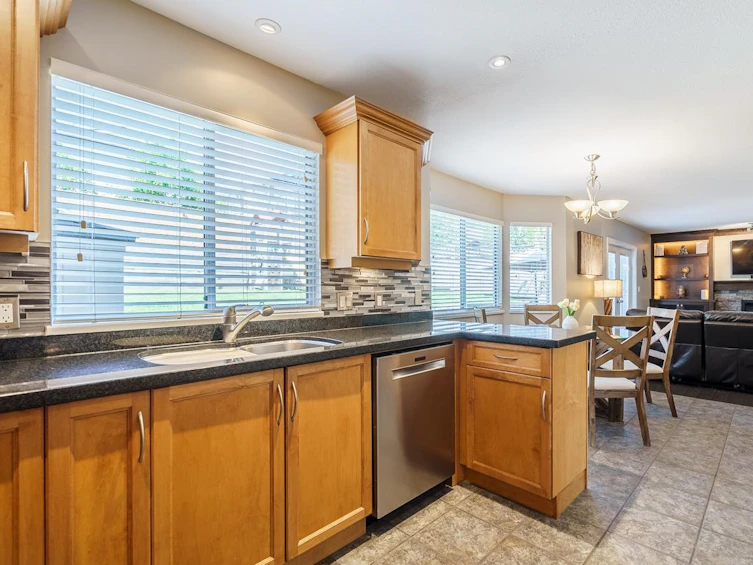 3309 Hyde Park Place, Coquitlam, BC, V3E 3G4 - 13