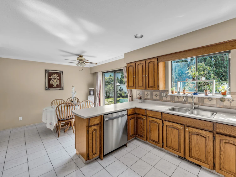 11280 Mellis Drive, Richmond, BC, V6X 1L7 - 16