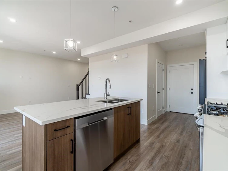 13-7411 Cedar Street, Mission, BC, V3V 4R5 - 8