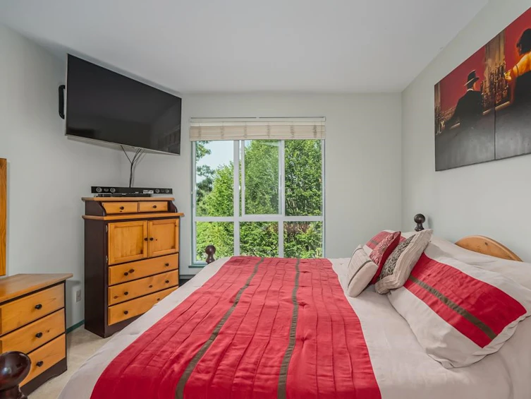 411-13860 70th, Surrey, BC, V3W 0S1 - 13