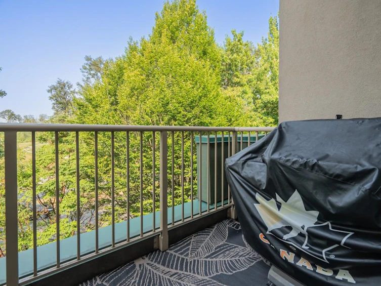 411-13860 70th, Surrey, BC, V3W 0S1 - 14