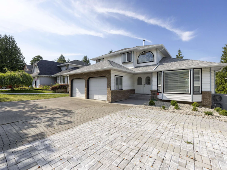 27025 26a Avenue, Langley, BC, V4W 3V5