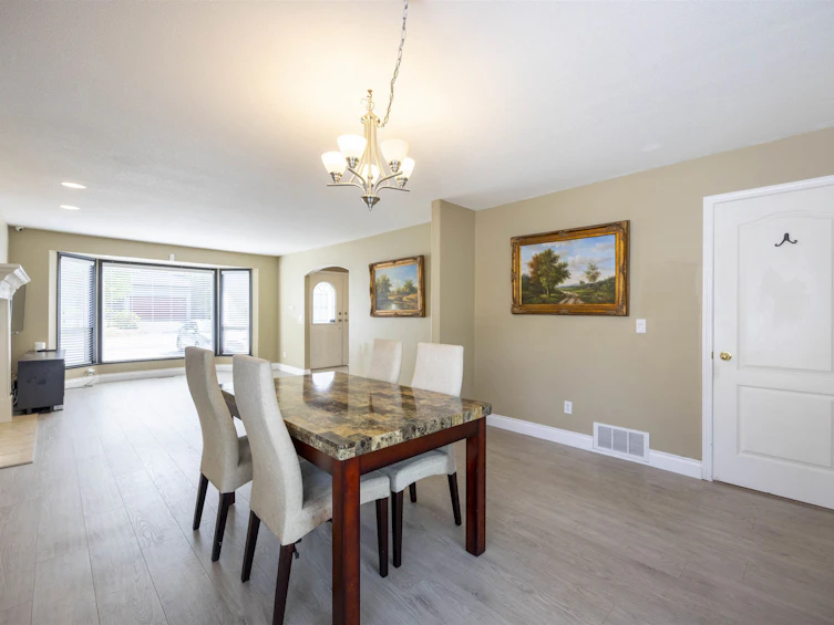 27025 26a Avenue, Langley, BC, V4W 3V5 - 9