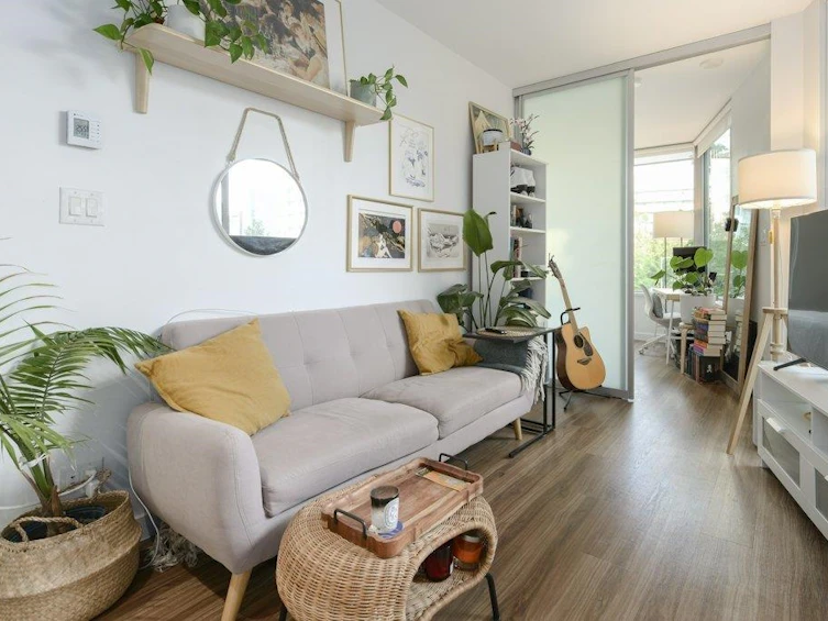 208-1661 Quebec Street, Vancouver, BC, V6A 0H2 - 2
