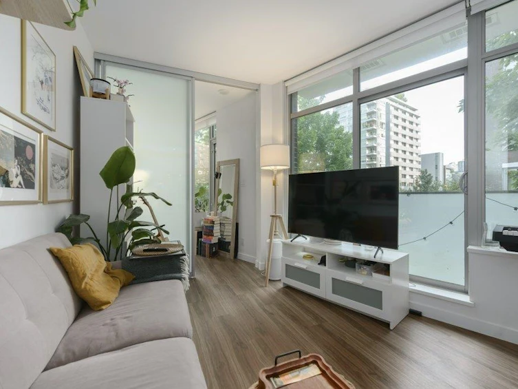 208-1661 Quebec Street, Vancouver, BC, V6A 0H2 - 4