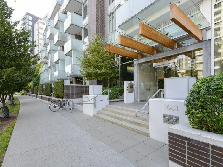 208-1661 Quebec Street, Vancouver, BC, V6A 0H2 - 19