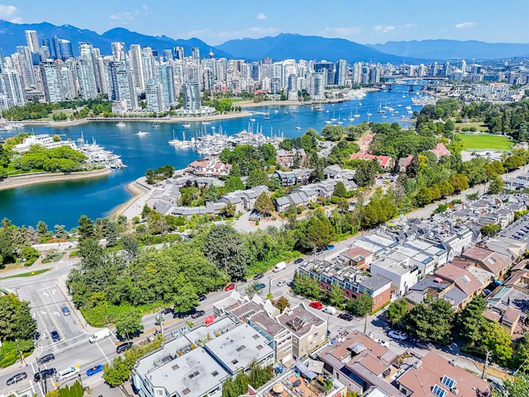 2203 Alder Street, Vancouver, BC, V6H 2R8 - 24