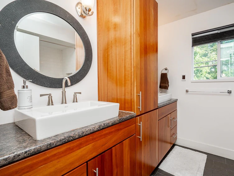 2203 Alder Street, Vancouver, BC, V6H 2R8 - 14