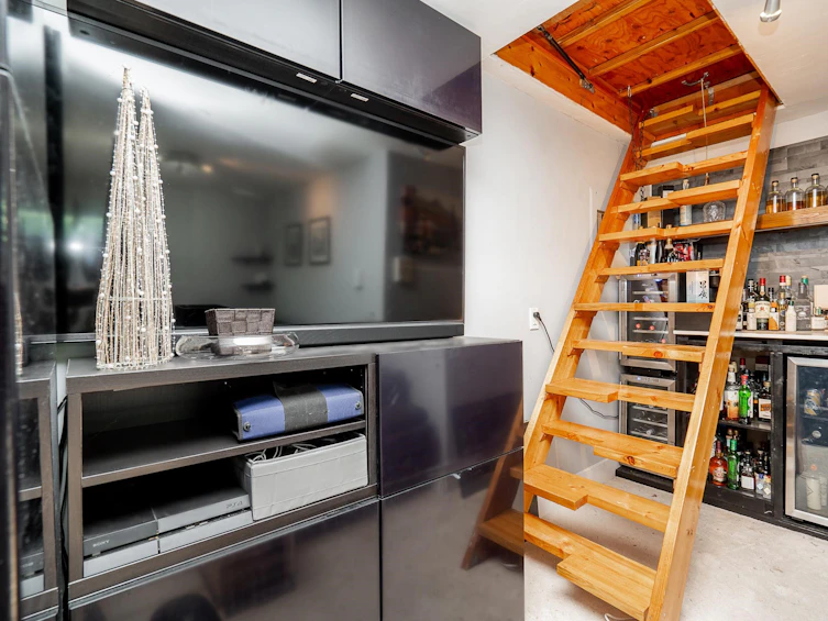 2203 Alder Street, Vancouver, BC, V6H 2R8 - 18