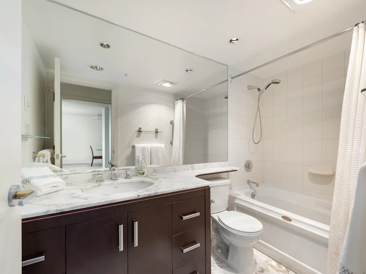 1704-837 W Hastings Street, Vancouver, BC, V6C 3N7 - 13