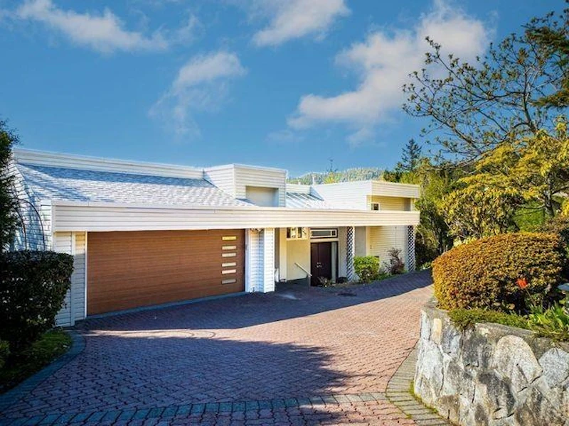 4787 Westwood Place, West Vancouver BC V7S 3C1