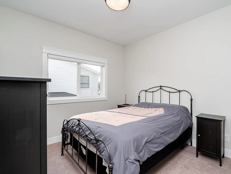 19739 32a Avenue, Langley, BC, V3A 0N9 - 19