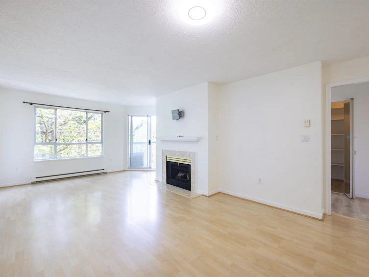 213-8655 Jones Road, Richmond, BC, V6Y 3V7 - 3
