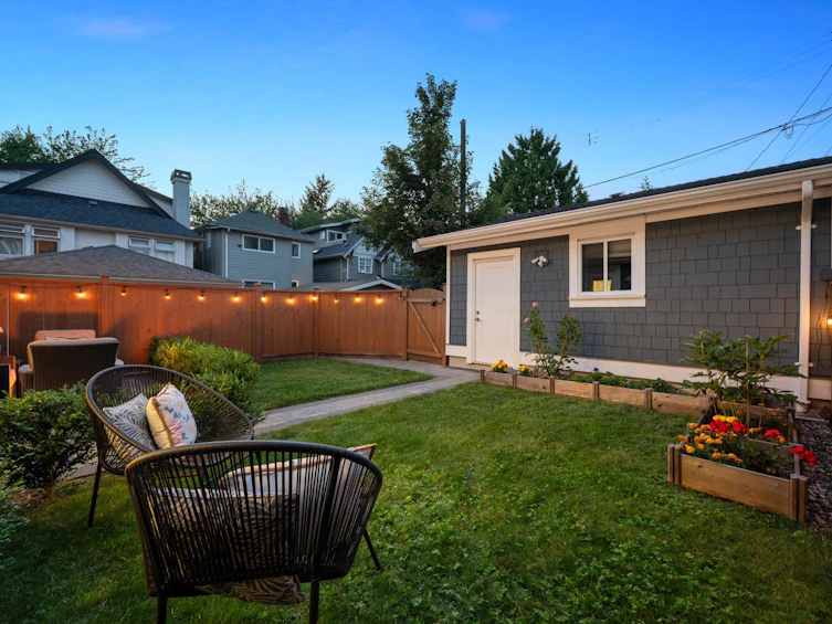1929 Kitchener Street, Vancouver, BC, V5L 2W6 - 4
