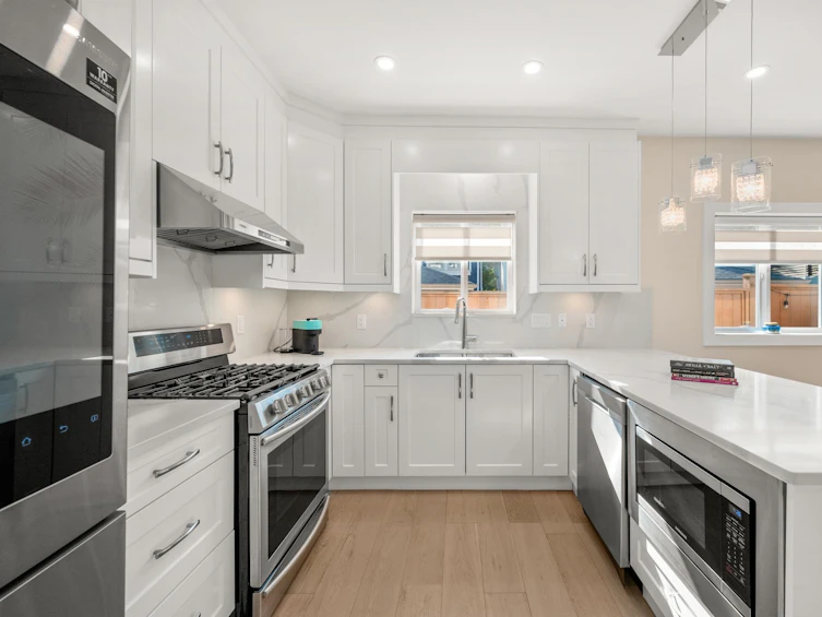 1929 Kitchener Street, Vancouver, BC, V5L 2W6 - 12