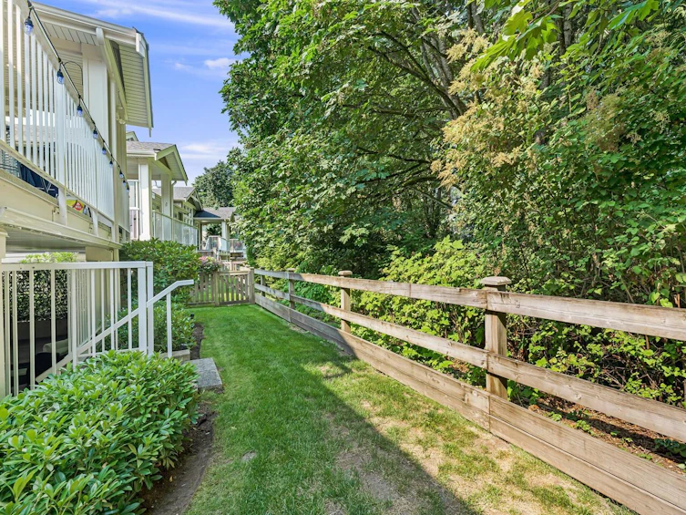 13-15989 Mountain View, Surrey, BC, V3Z 0M9 - 23