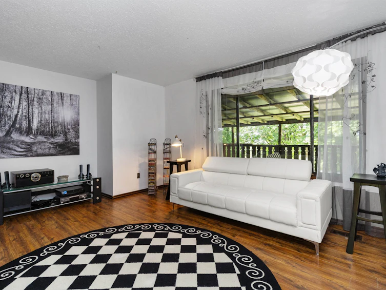 33897 Walnut Avenue, Abbotsford, BC, V2S 2S2 - 5