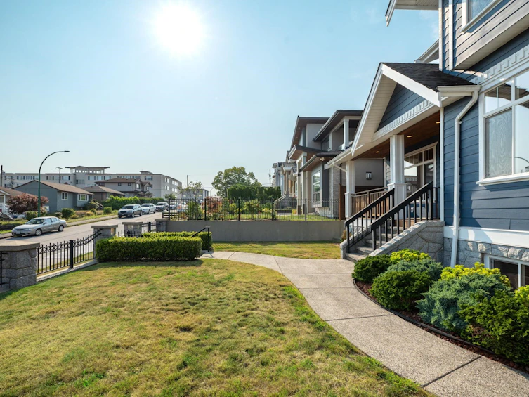 4371 Charles Street, Burnaby, BC, V5C 3L3 - 2