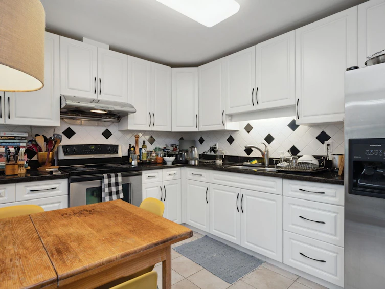 4371 Charles Street, Burnaby, BC, V5C 3L3 - 25