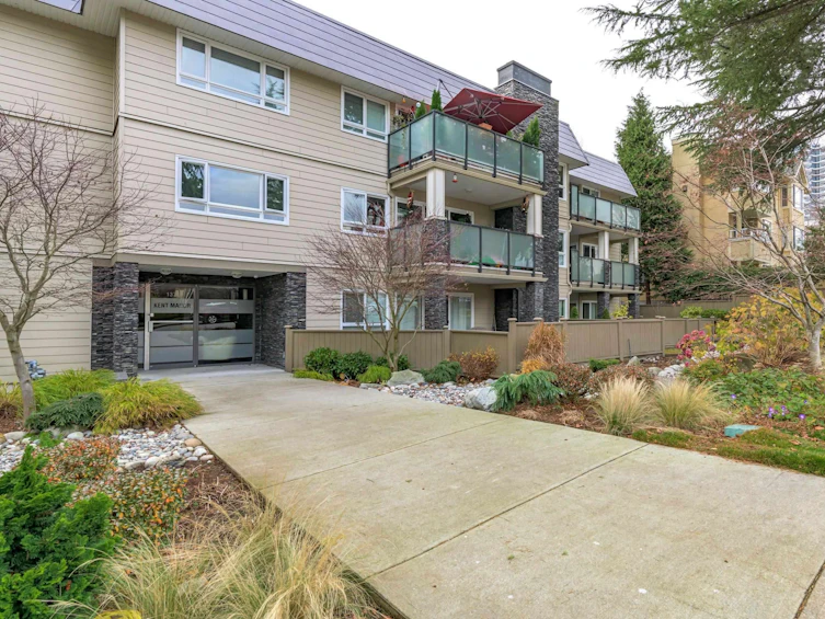 105-1371 Foster, Surrey, BC, V4B 3X5 - 3